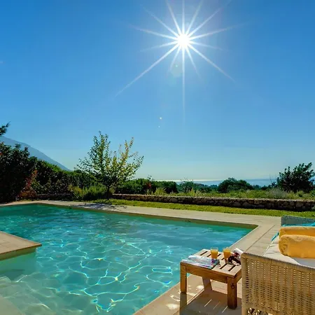 Ippokampos Ideales וילה *